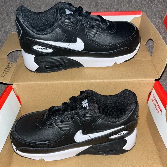 Nike Kids' Air Max 90 Black White Sneakers - Picture 4 of 6